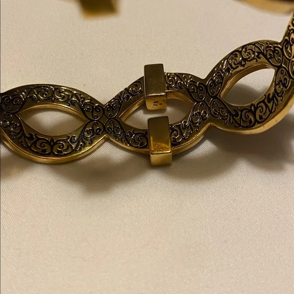 Authentic GUCCI GG Web Bracelet - Picture 12 of 16